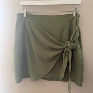 Chifit olive green faux wrapped skirt